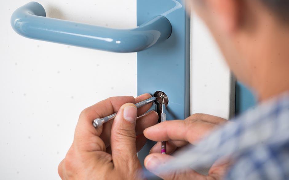 artisan serrurier ouverture Paris 20